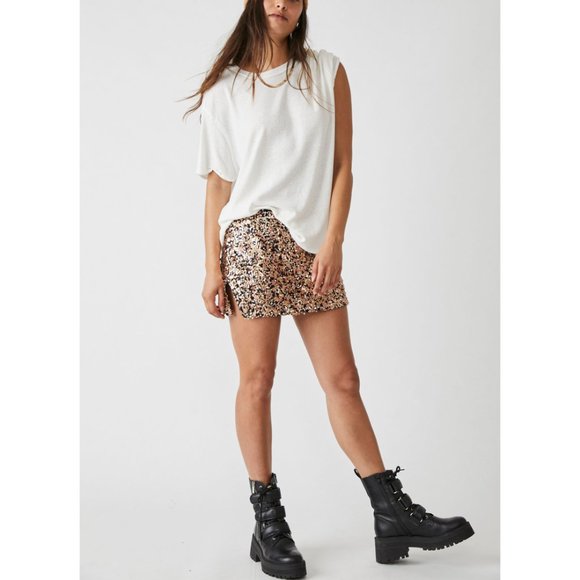 🎉LAST CHANCE🎉 FREE PEOPLE Annalise Sequin Mini Skirt / Multi Combo - Picture 6 of 12